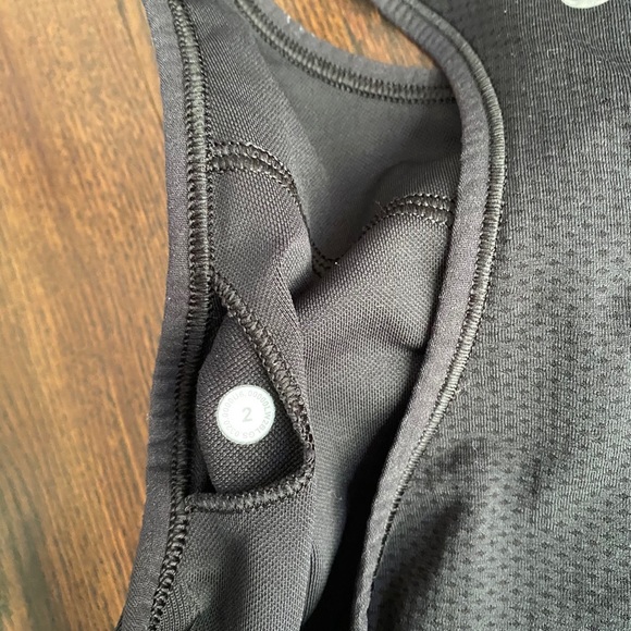 NWOT Lululemon Ebb To Train Bra - Picture 3 of 4